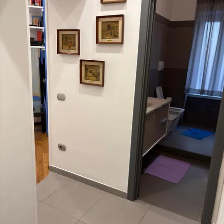 Cucciola Arlecchino Appartamento Napoli